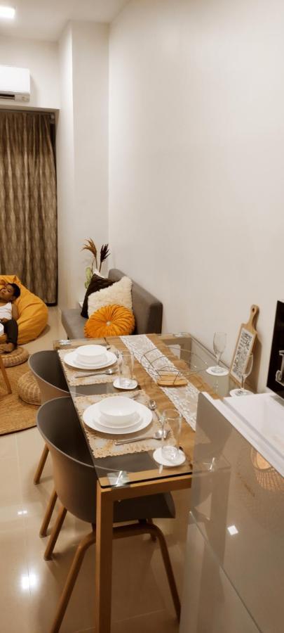 Apartment Family Staycation Fame 1508 Tower1 Manila